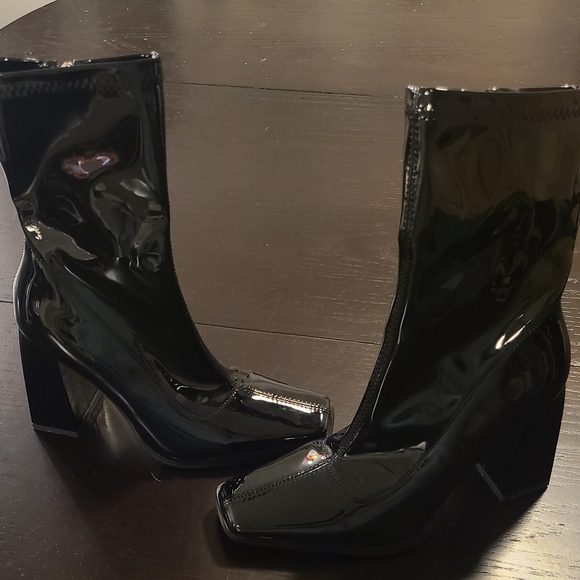 New Simmi London Square Toe Platform Boots, Size 6 to 6.5 US - Picture 2 of 6